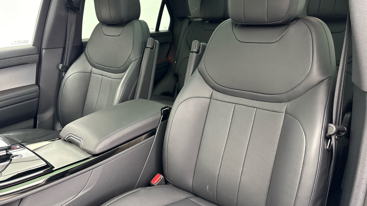 Land Rover Range Rover Sport Image 7