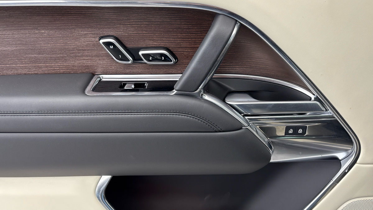 Land Rover Range Rover Image 19