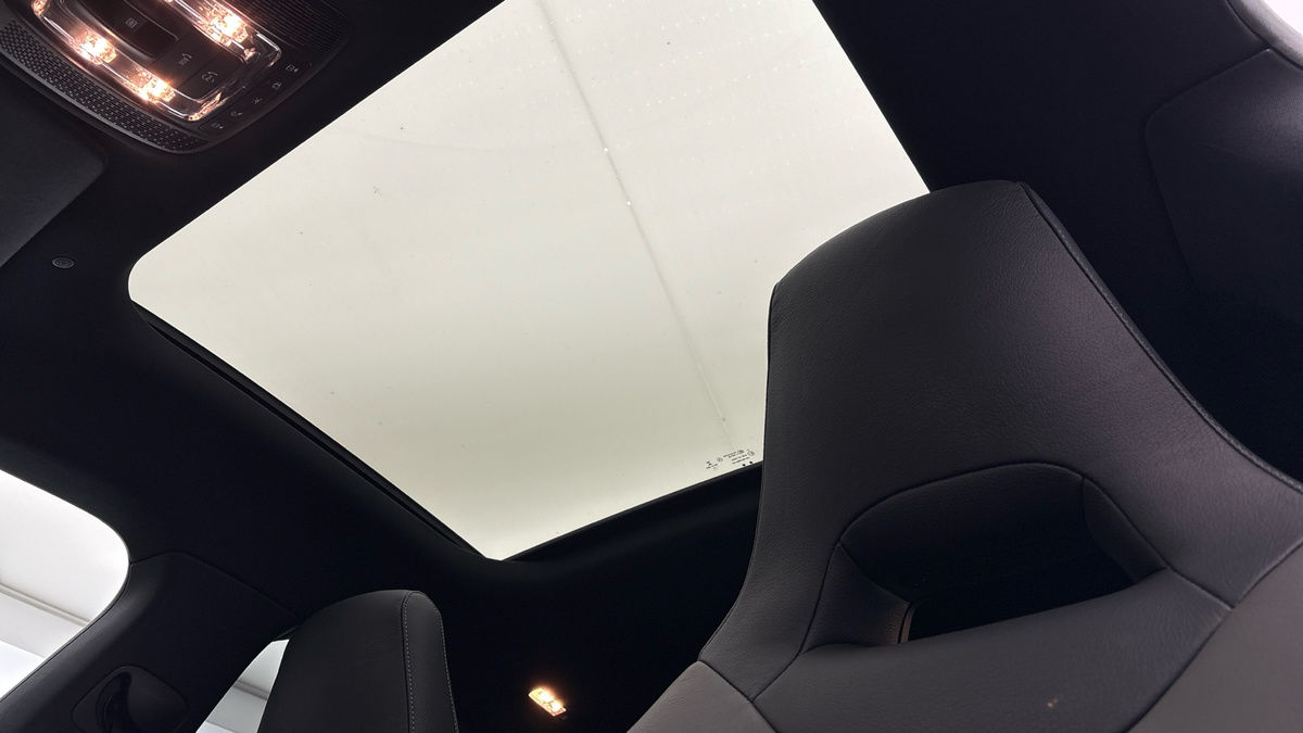 Mercedes-Benz CLA Image 6