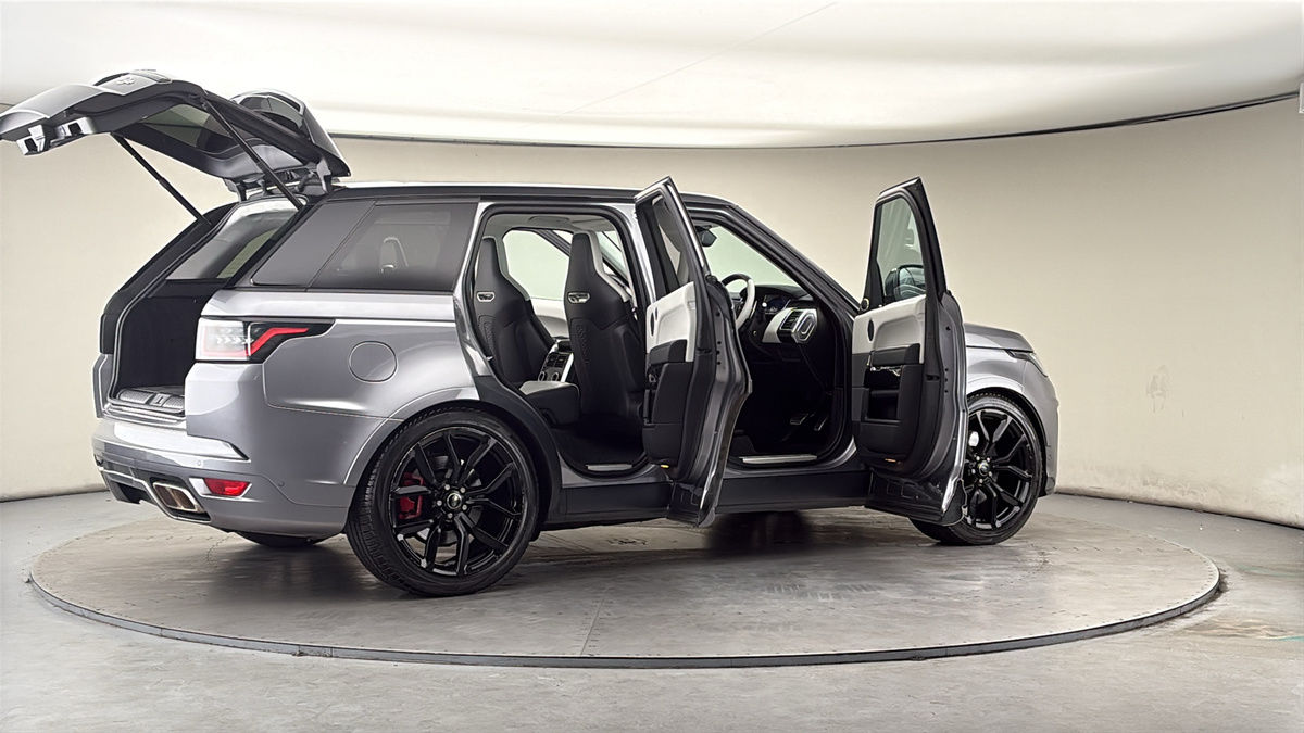 More views of Land Rover Range Rover Sport