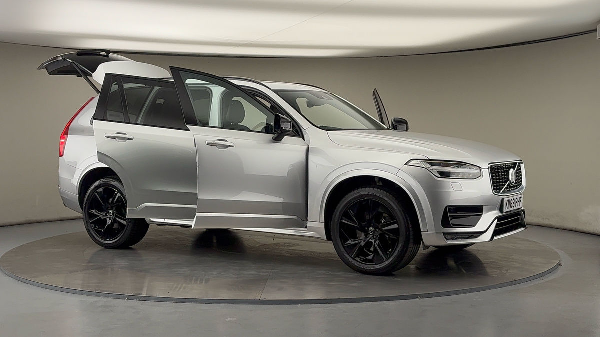 More views of Volvo XC90