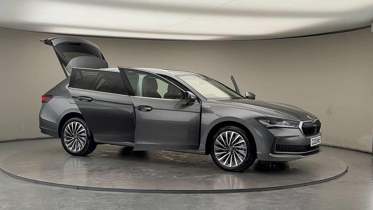 More views of Skoda Superb