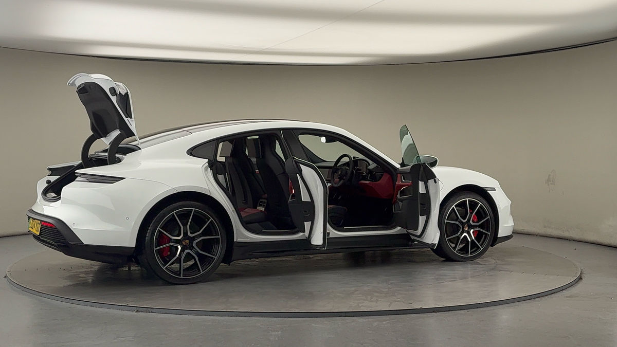 More views of Porsche Taycan