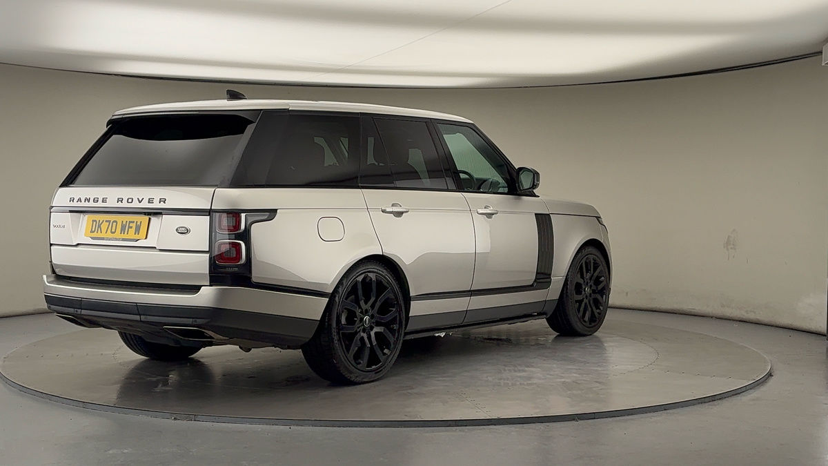 More views of Land Rover Range Rover