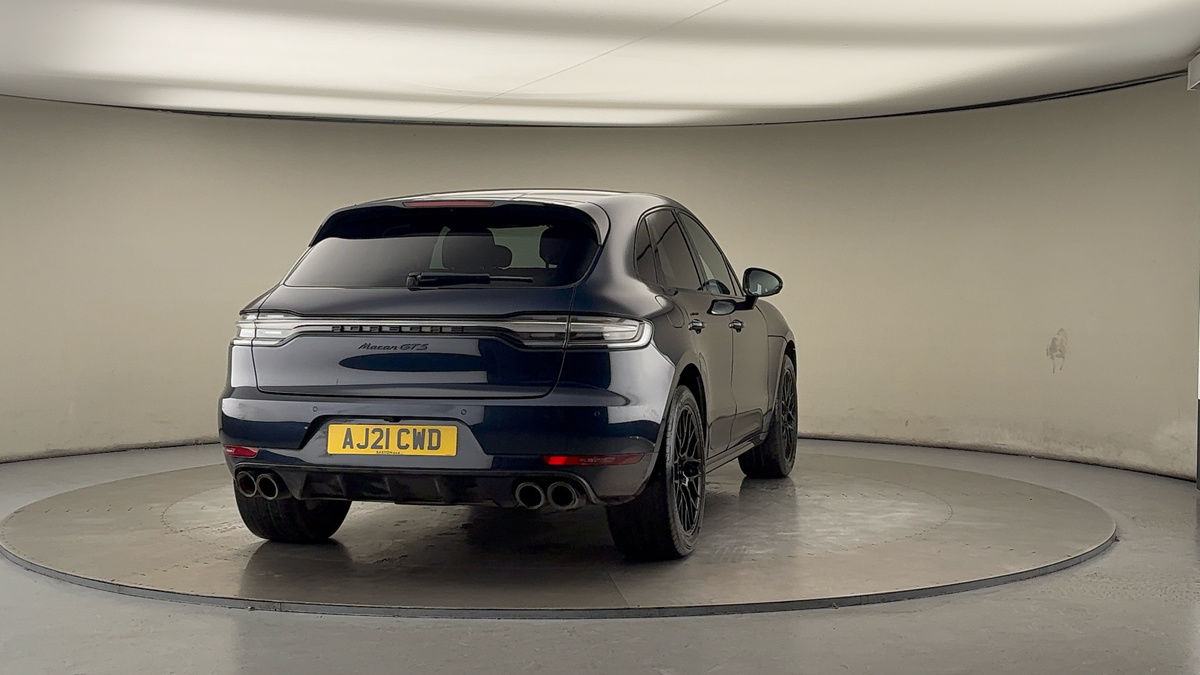 More views of Porsche Macan