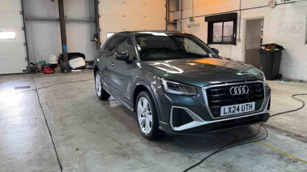 More views of Audi Q2