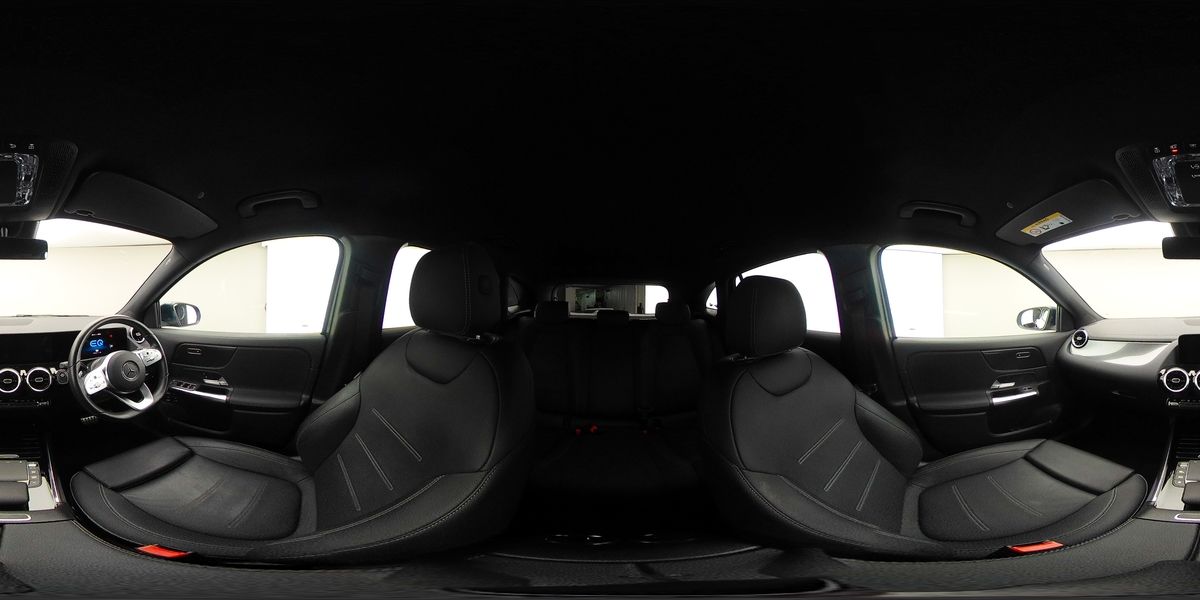More views of Mercedes-Benz GLA
