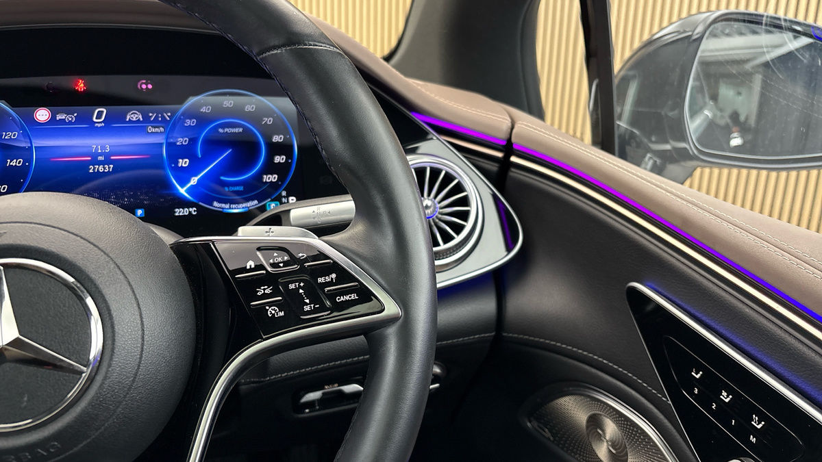 More views of Mercedes-Benz EQS