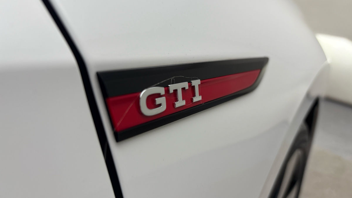 Volkswagen Golf Image 25