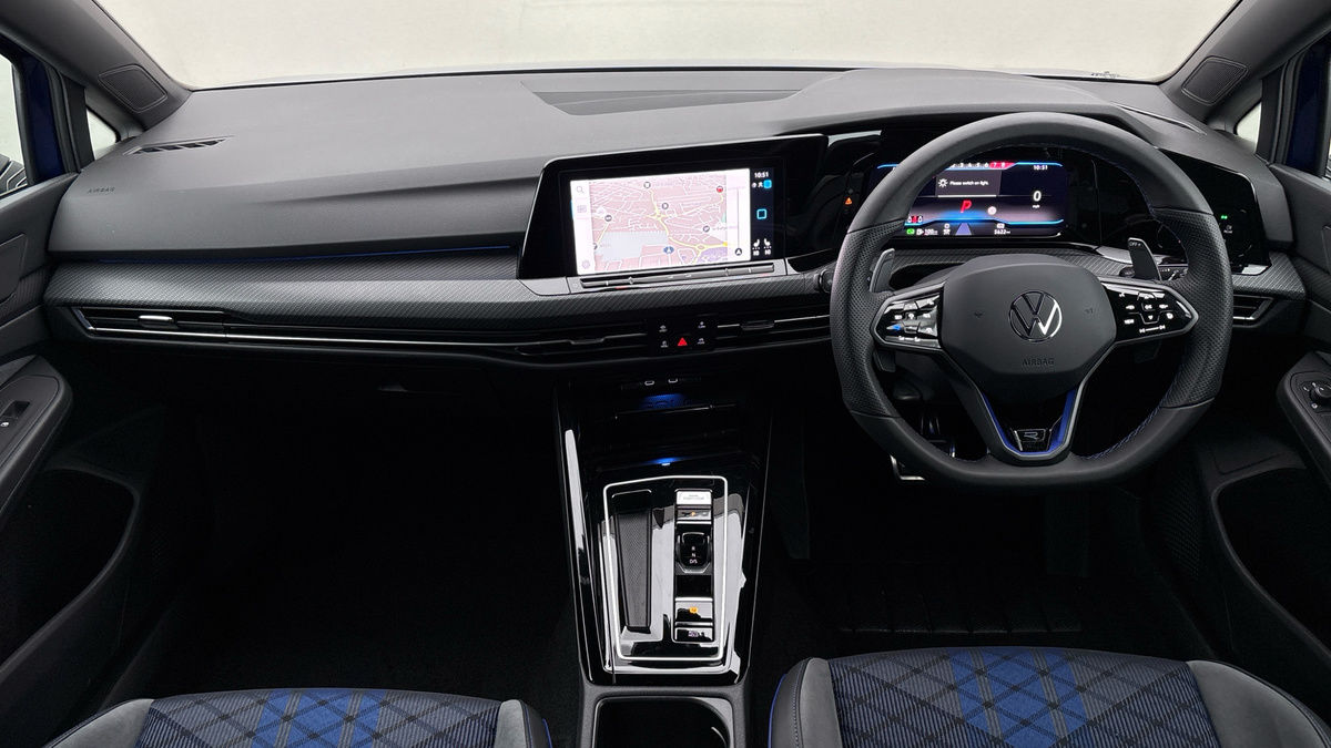 Volkswagen Golf Image 12