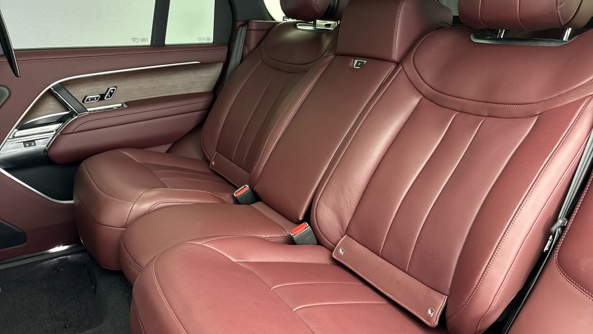 Land Rover Range Rover Image 8