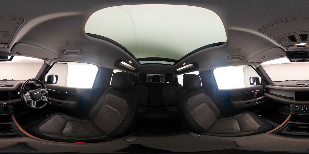 More views of Land Rover Defender 90