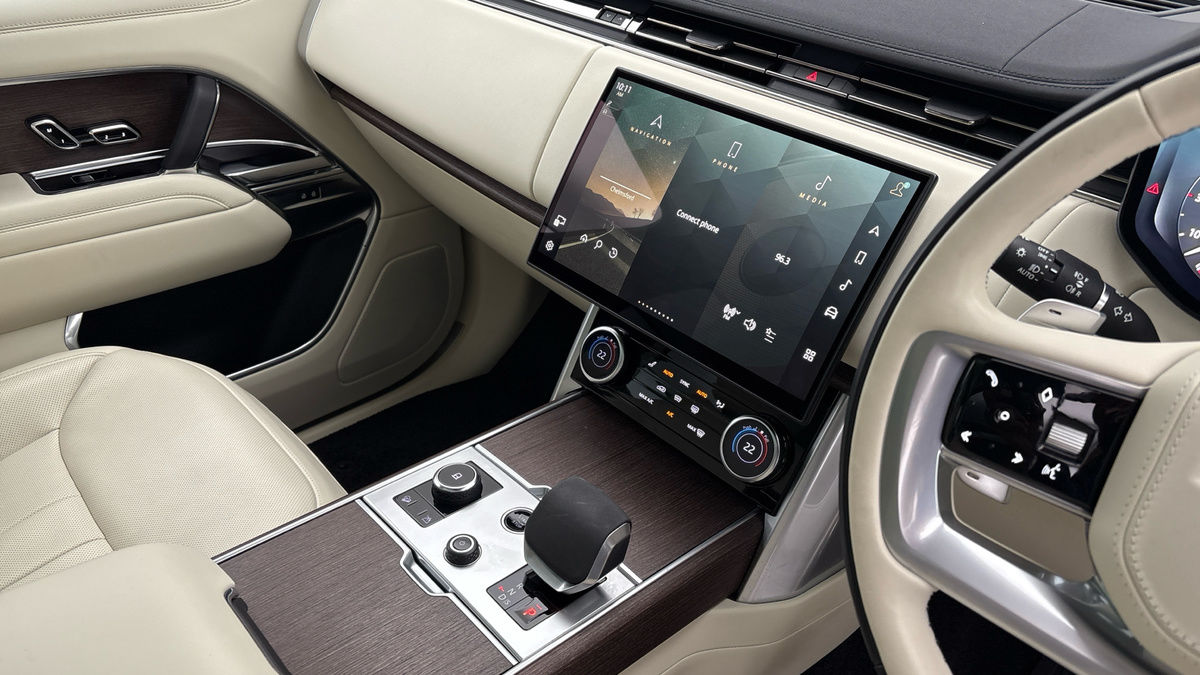 Land Rover Range Rover Image 18