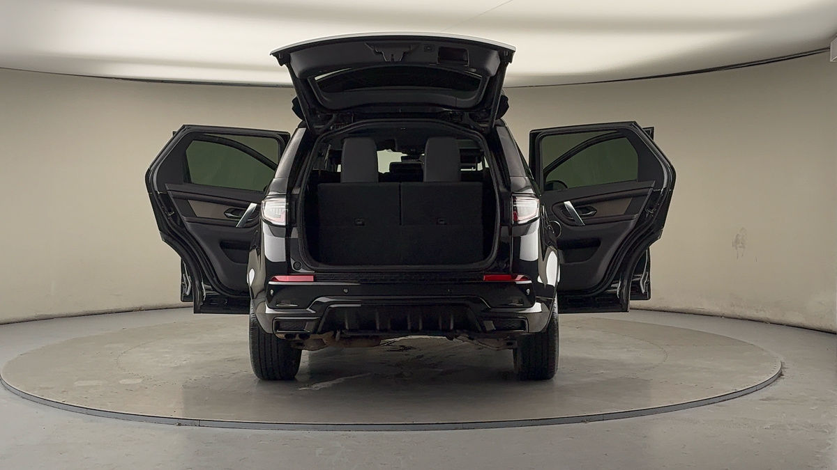 More views of Land Rover Discovery Sport