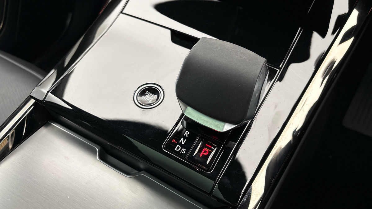 Land Rover Range Rover Sport Urban Image 26