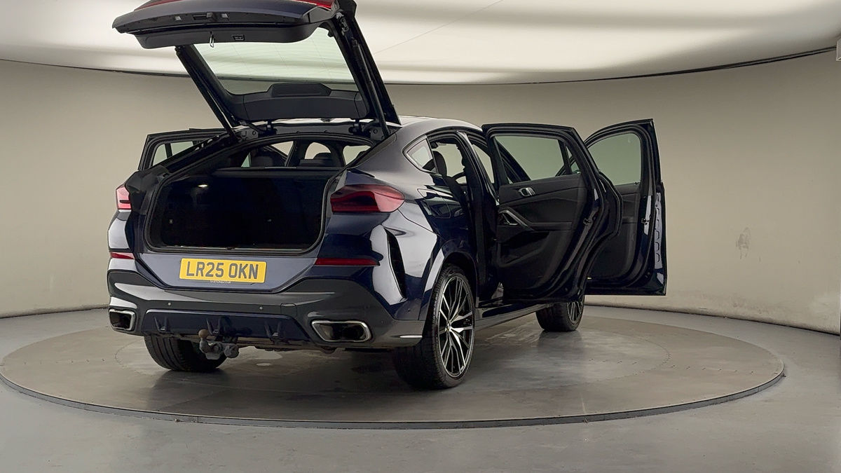 More views of BMW X6