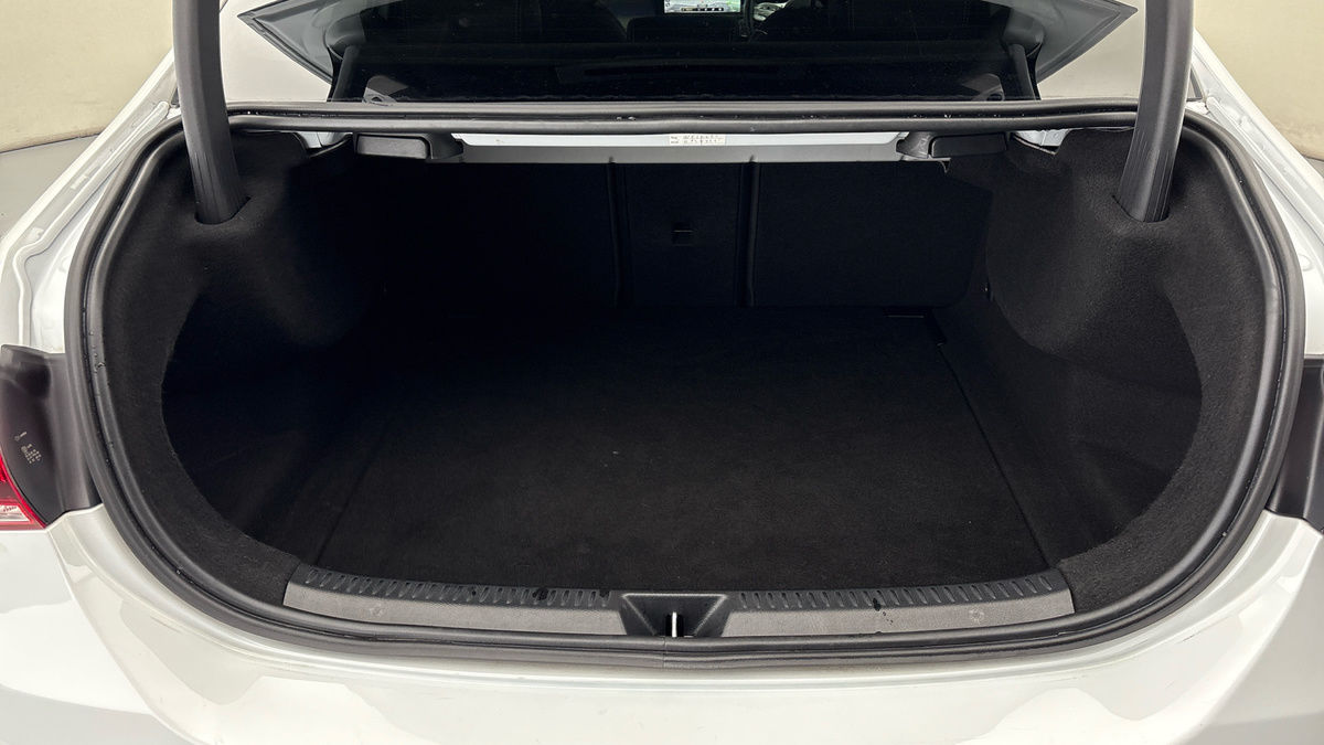 Mercedes-Benz A Class Image 11
