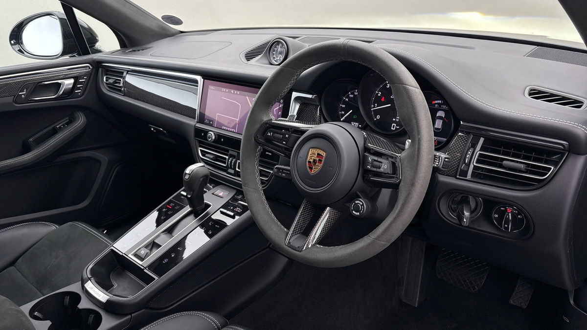 Porsche Macan Image 5