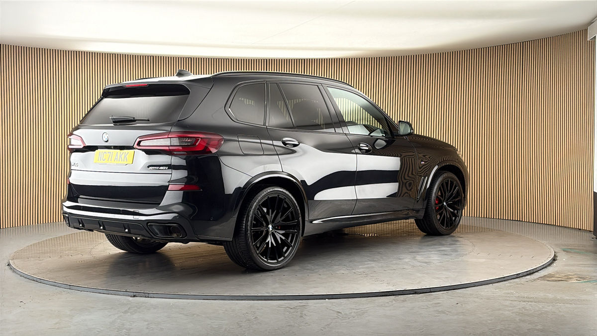 BMW X5 Image 21