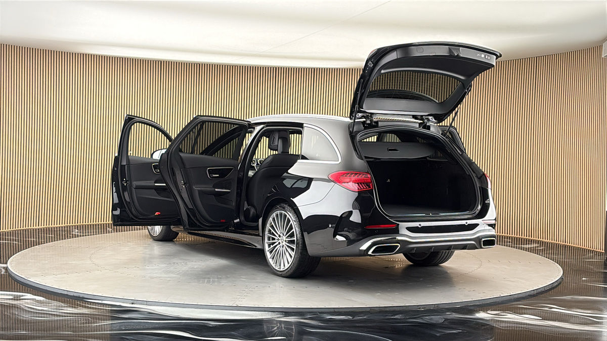 Mercedes-Benz C Class Image 23