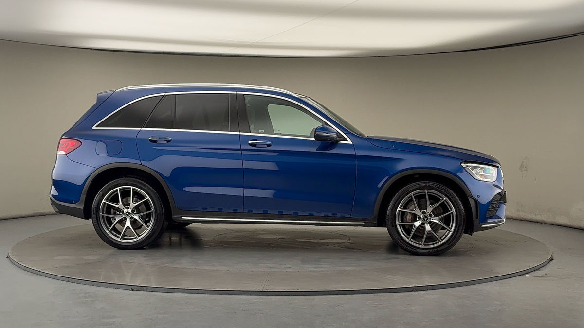 More views of Mercedes-Benz GLC