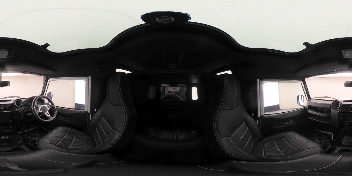 More views of Land Rover Defender 90