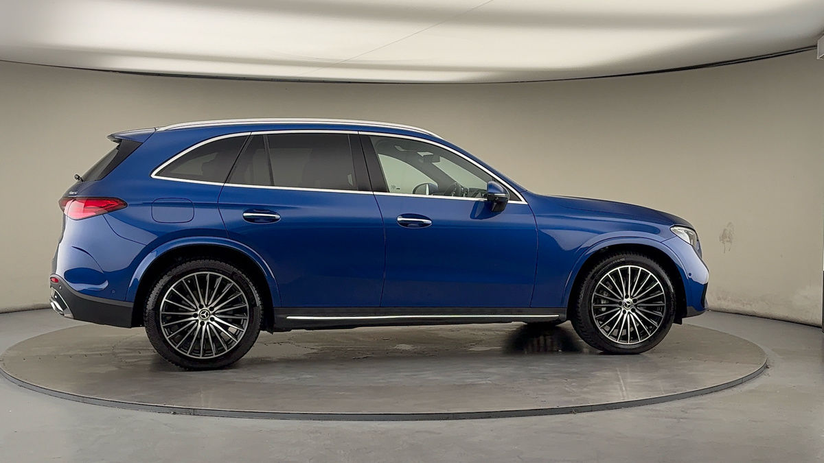 More views of Mercedes-Benz GLC