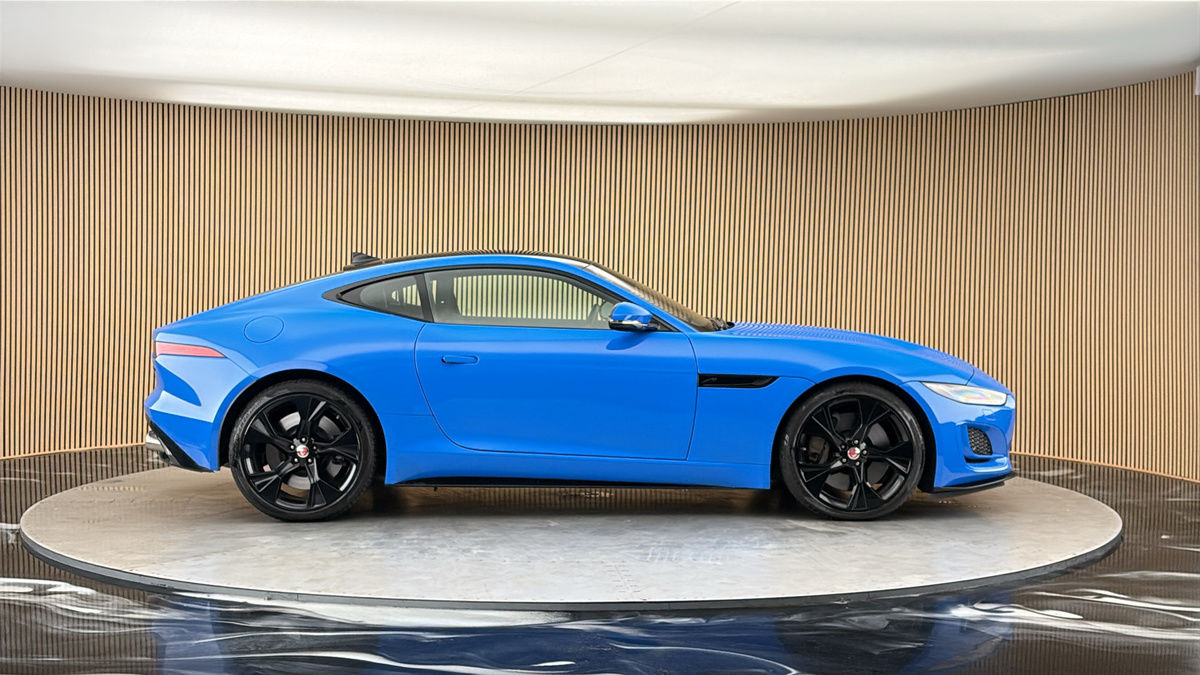 Jaguar F-Type Image 16