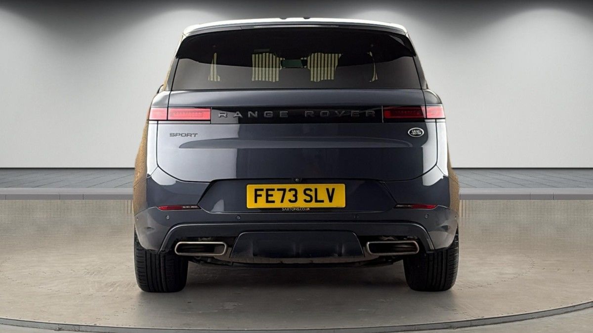 Land Rover Range Rover Sport Image 4