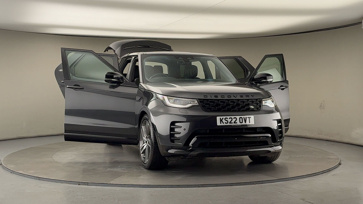 More views of Land Rover Discovery