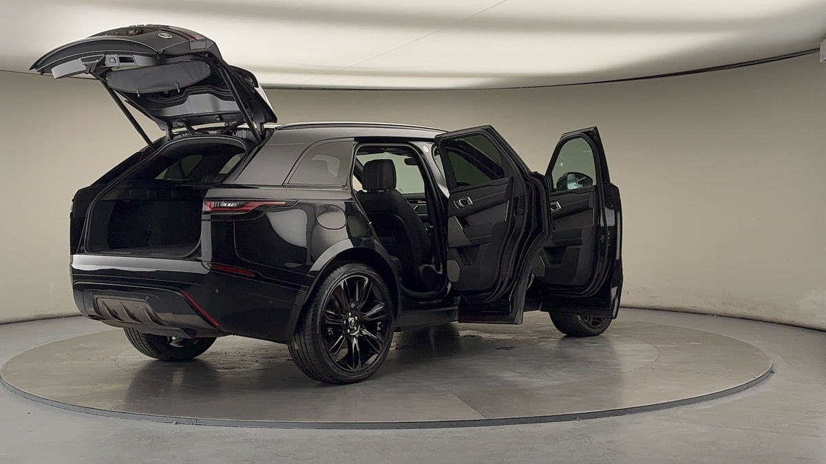 More views of Land Rover Range Rover Velar