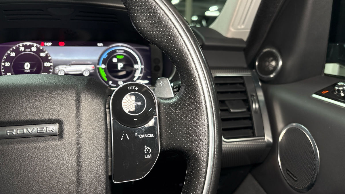 Land Rover Range Rover Sport Image 14
