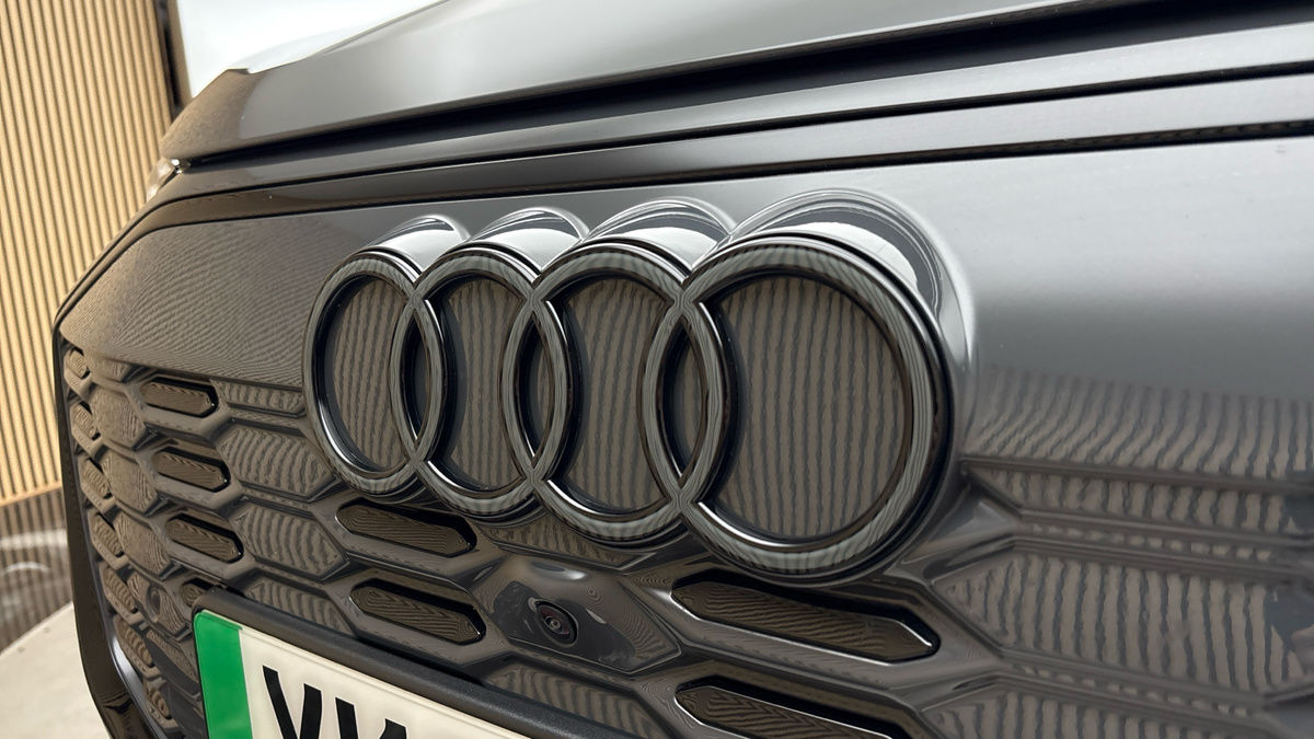 Audi Q6 e-tron Image 24