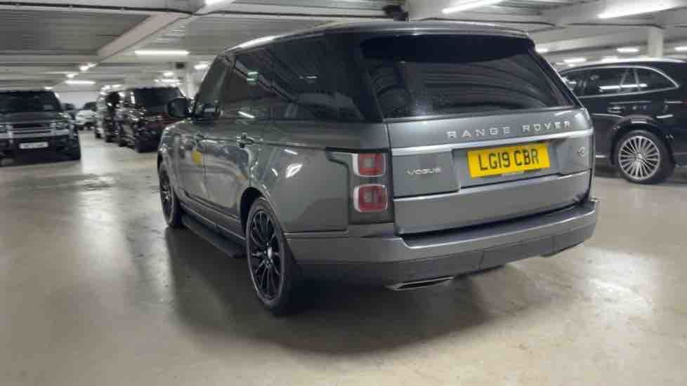 More views of Land Rover Range Rover