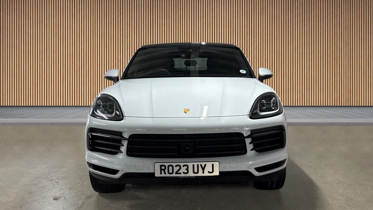 Porsche Cayenne Image 3