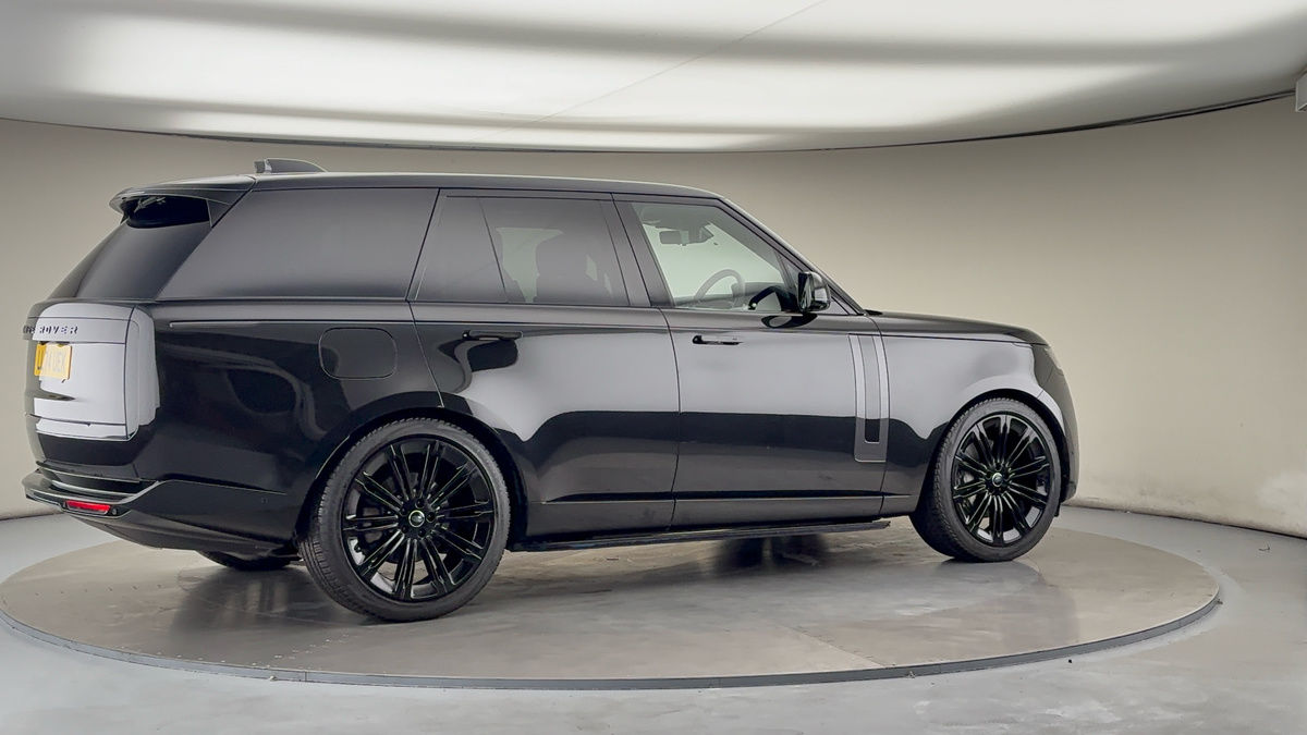 More views of Land Rover Range Rover