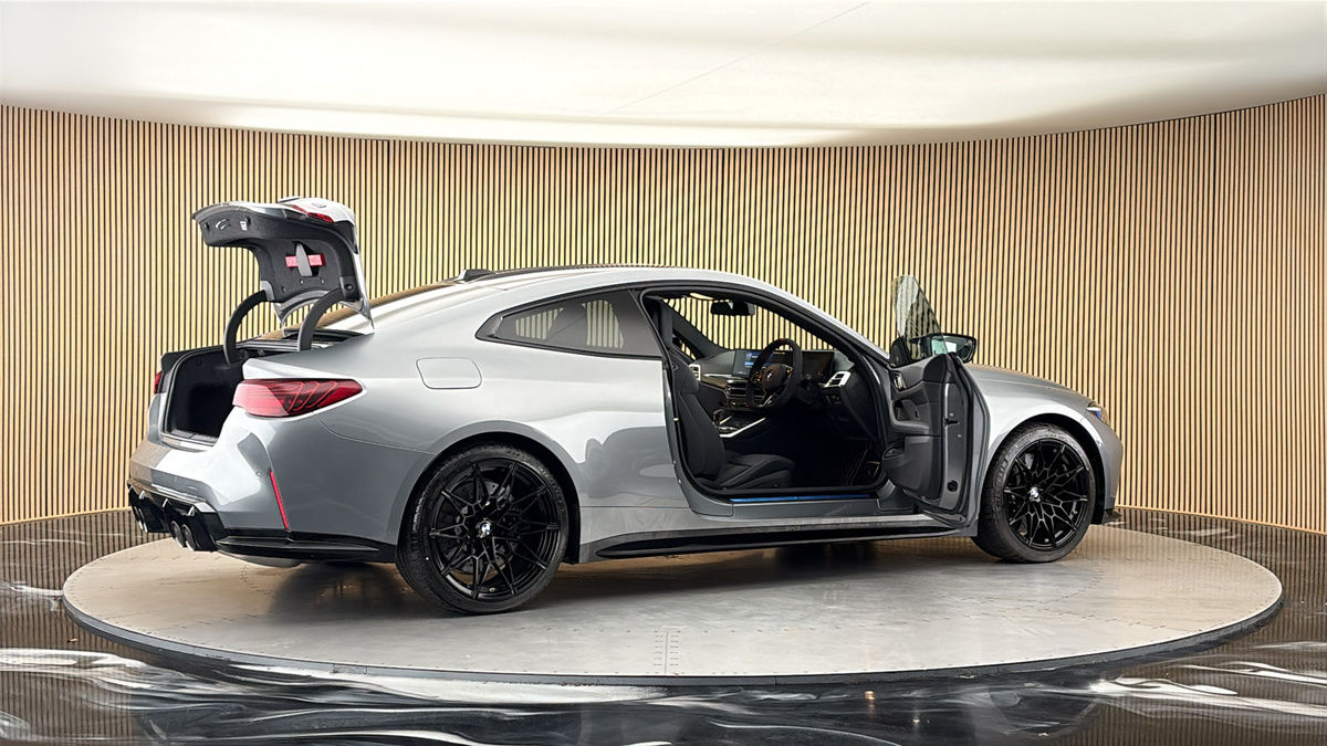 More views of BMW M4