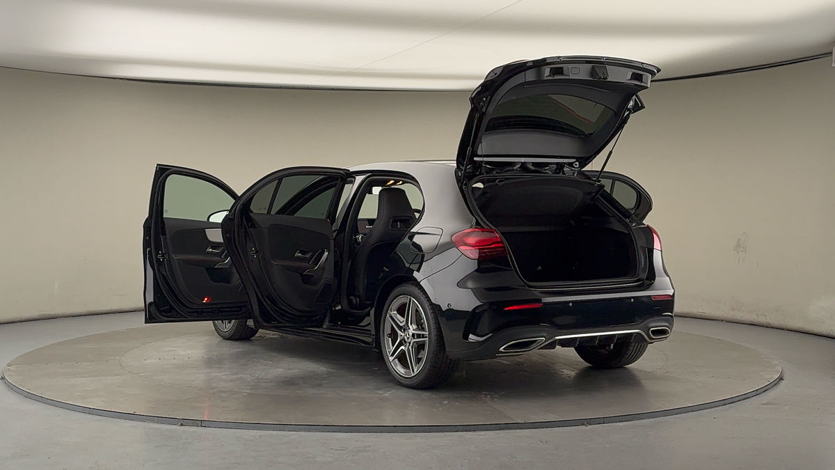 Mercedes-Benz A Class Image 23