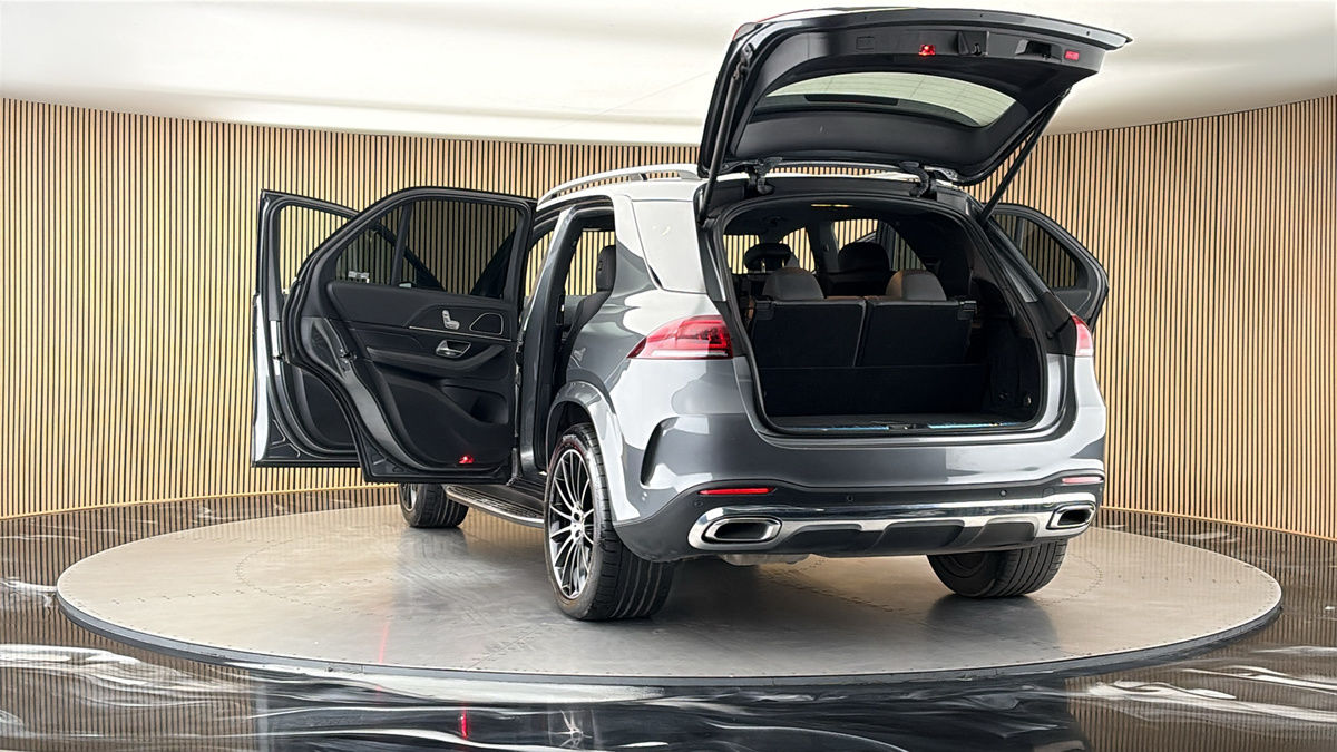 More views of Mercedes-Benz GLE