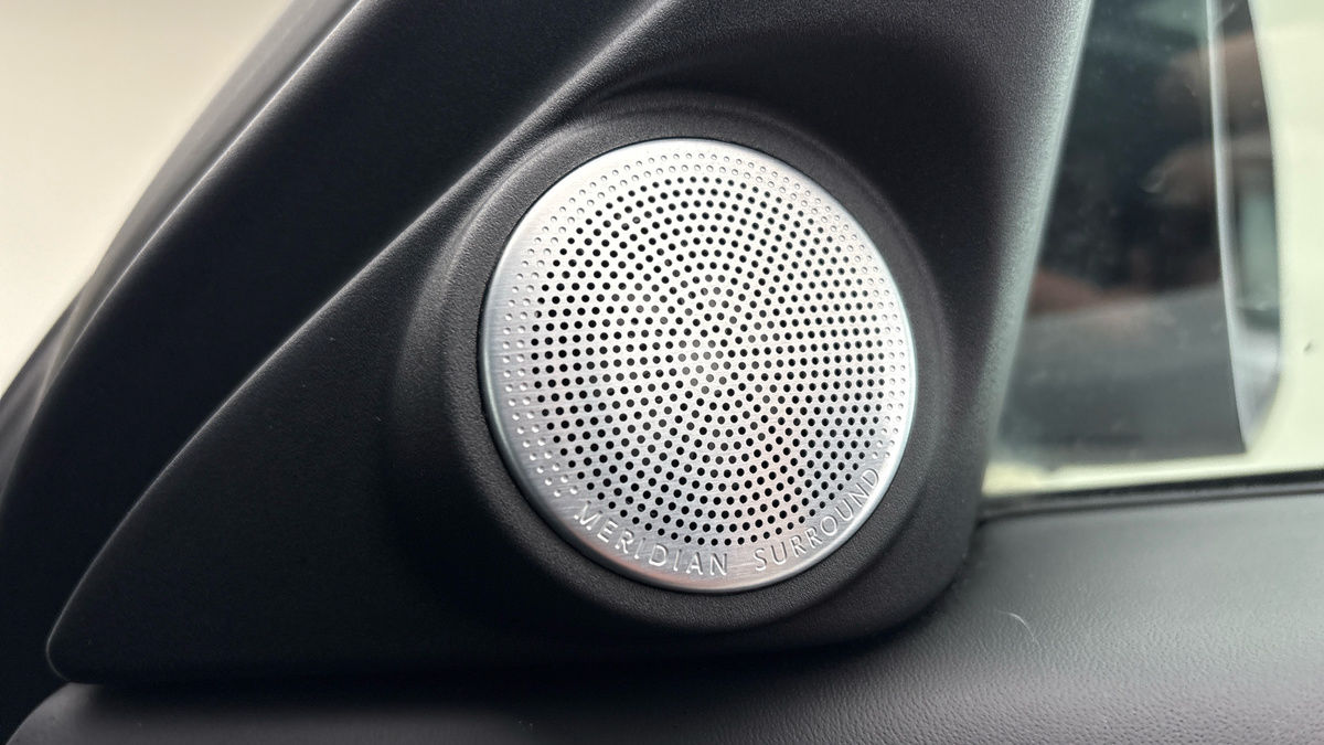 Land Rover Range Rover Evoque Image 25