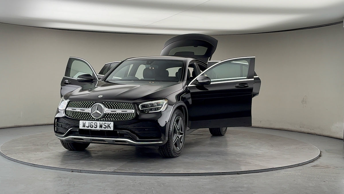 More views of Mercedes-Benz GLC