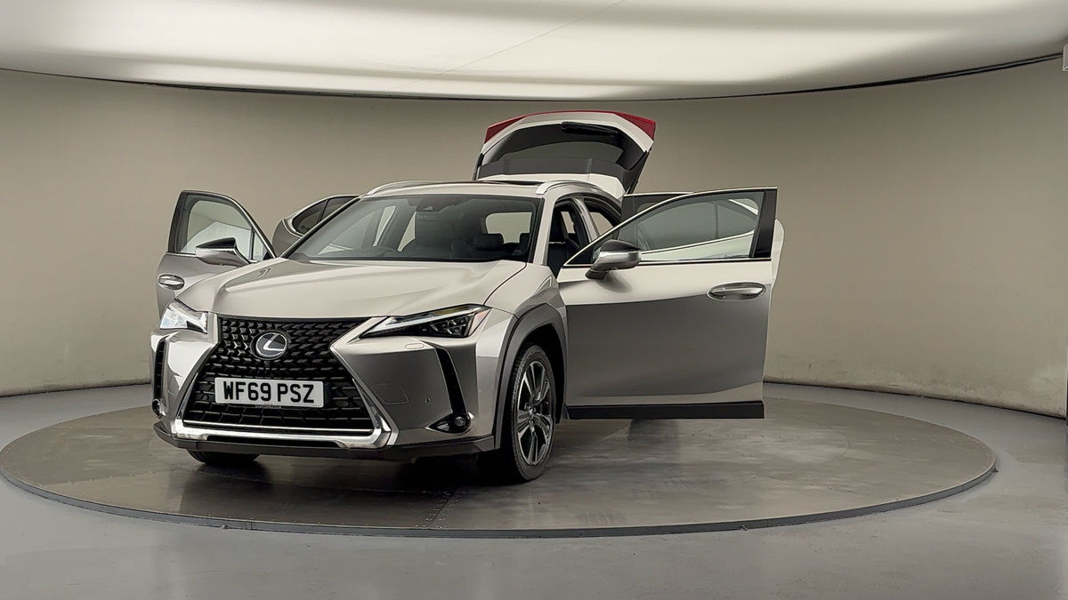 More views of Lexus UX