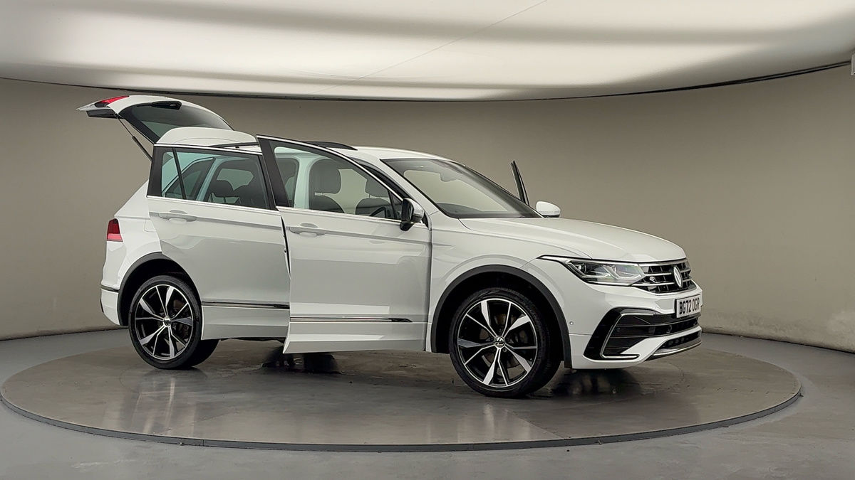 More views of Volkswagen Tiguan