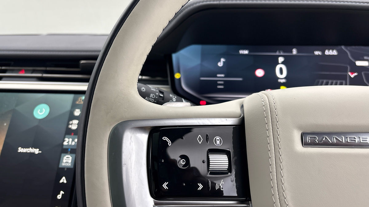 Land Rover Range Rover Image 13