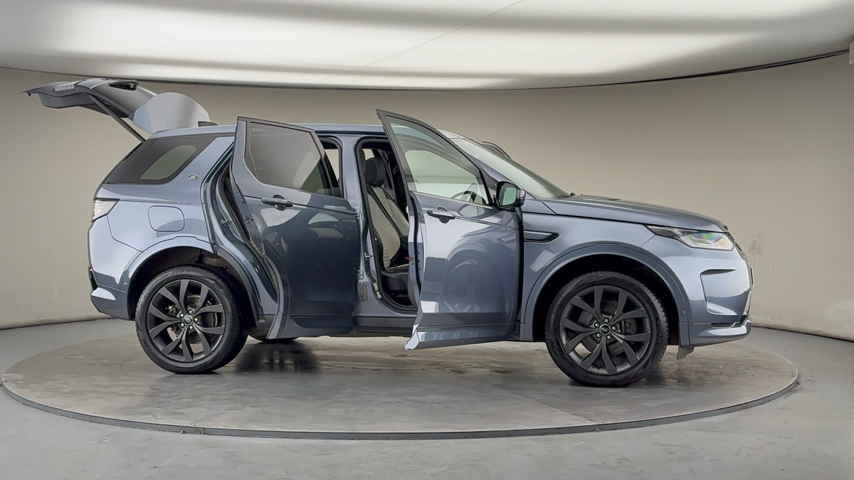 More views of Land Rover Discovery Sport