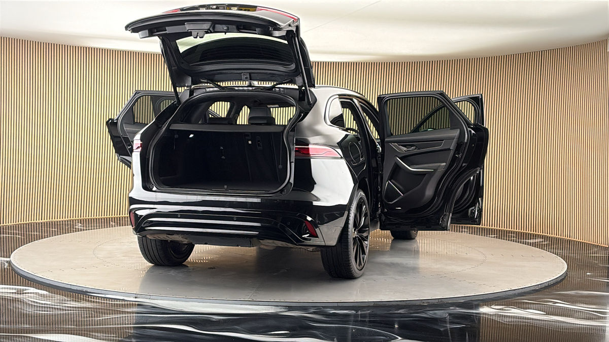 More views of Jaguar F-PACE