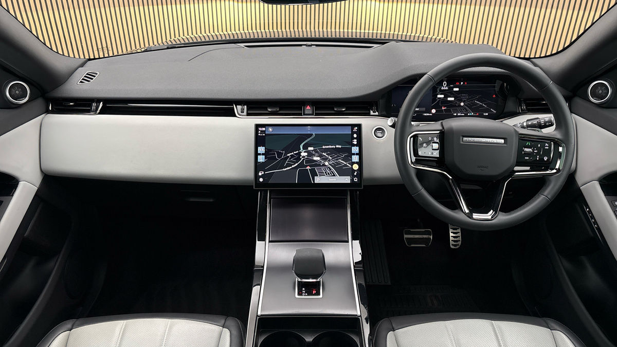 Land Rover Range Rover Evoque Image 12