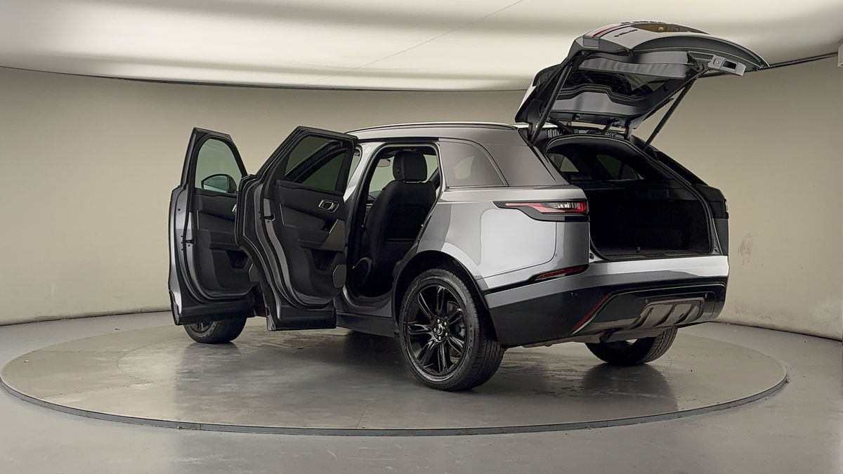 More views of Land Rover Range Rover Velar