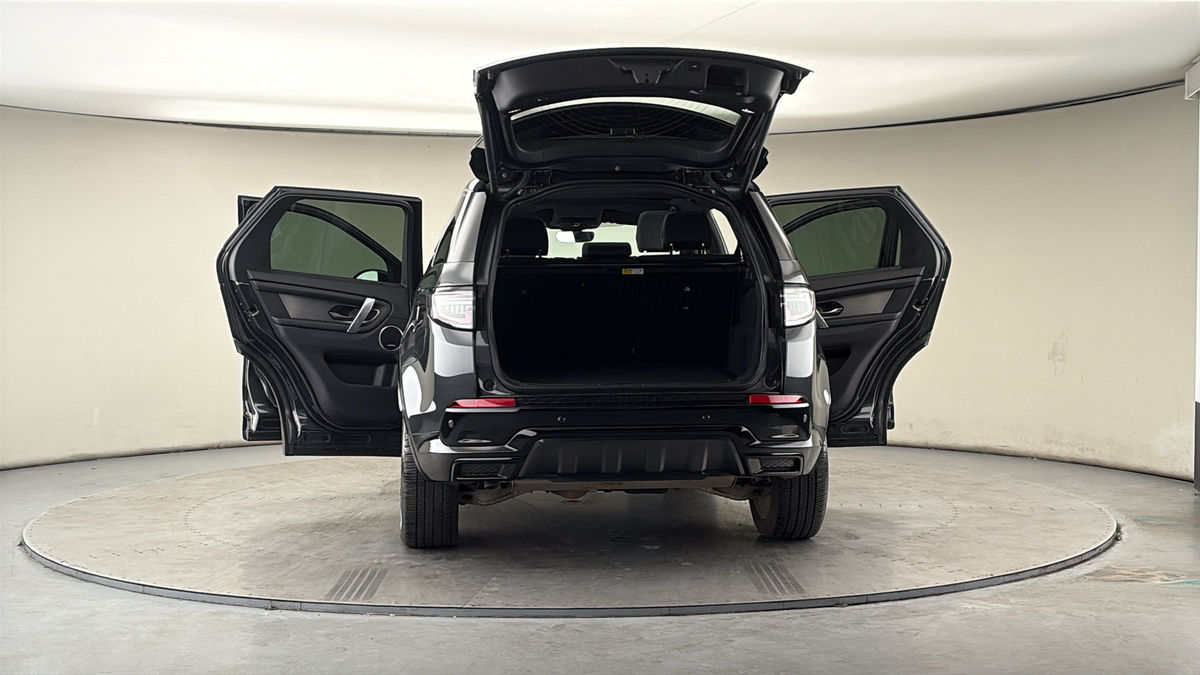 More views of Land Rover Discovery Sport