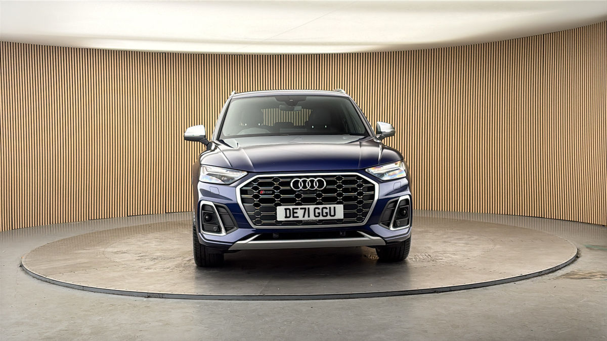 More views of Audi SQ5